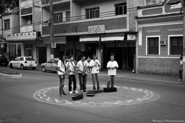 550545_243401565788332_2098800171_n